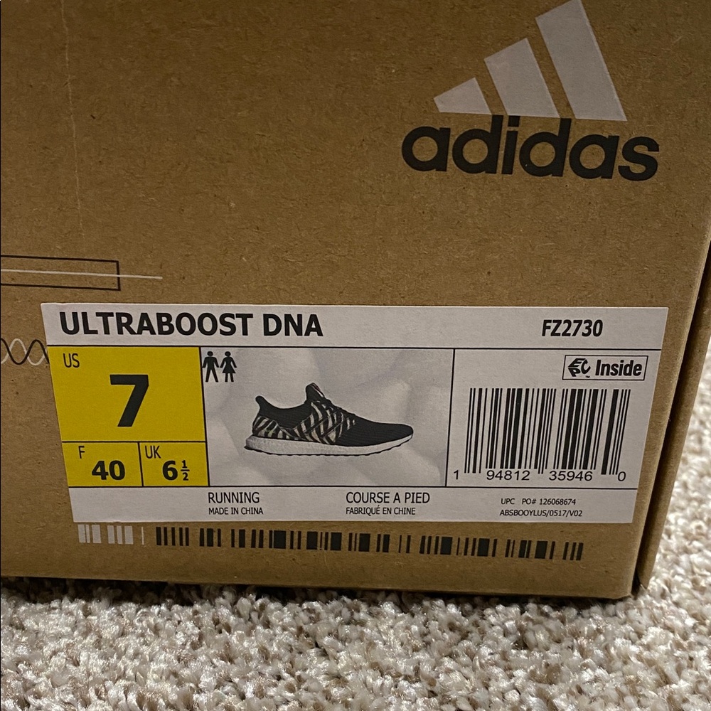 Adidas Women's ultraboost dna size 7 new - Picture 8 of 17
